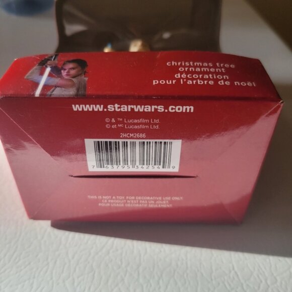 Hallmark Star Wars Rey Christmas Ornament NIB - Picture 4 of 4